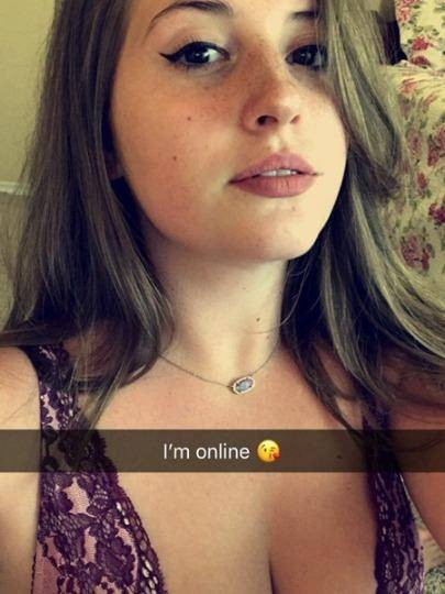 ☺☺☺Tight Pussy Seeking For Some Adult fun?Wanna Your Own Style?Let's Play??