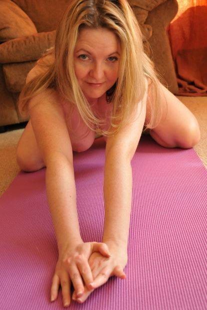 ?꧁???꧂? I am 43 Yrs Older women??Enjoy totally free Sex ??"69"Style Pla