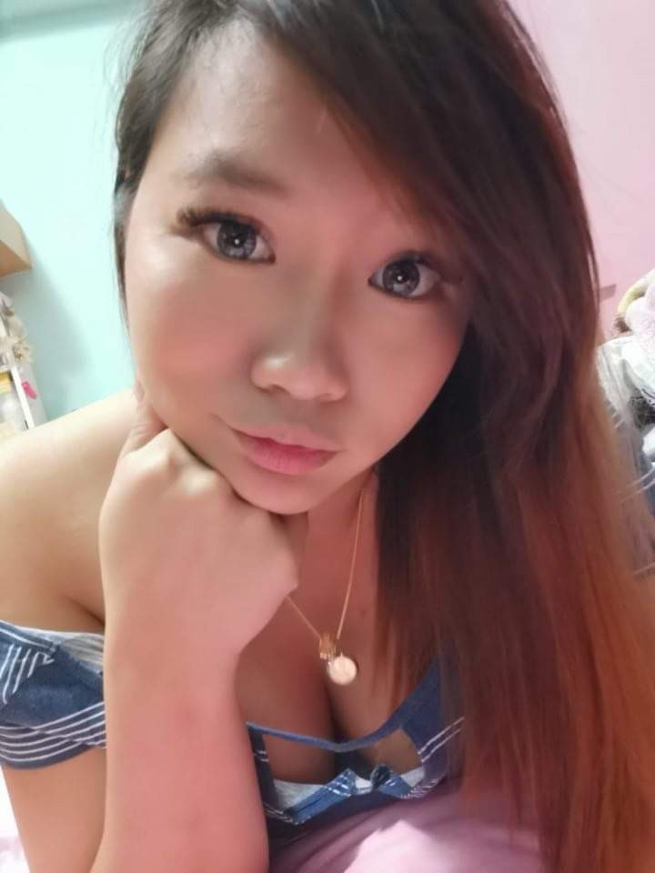 DM US NOW,TO GET AN APPOINTMENT WITH MUMMY TODAY,FUCK MUMMY AND MAKE INSTANT SGD