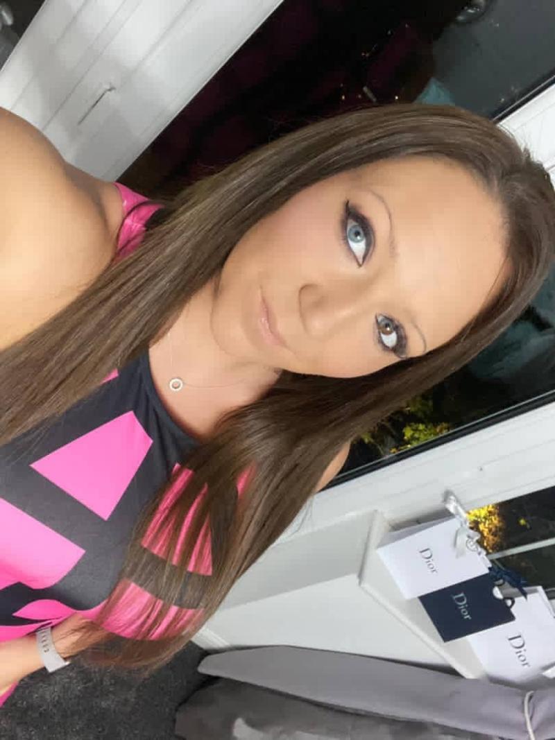 Hey handsome I’m available for your satisfaction ??? (857) 219-8796 ?