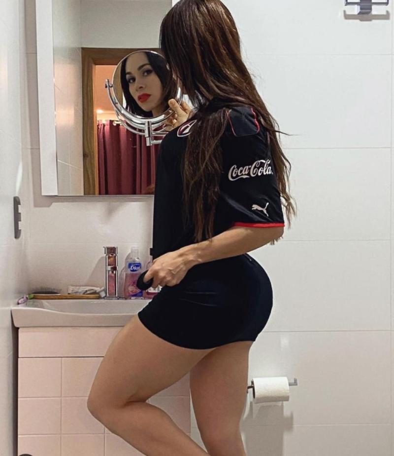 Available for hookup both incall and outcall