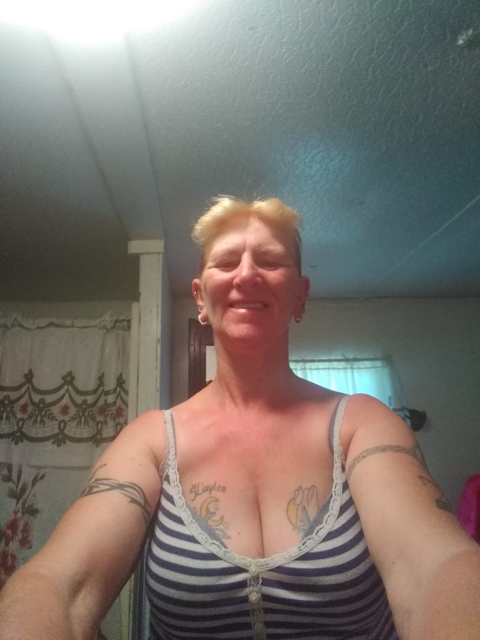I’m a sexy naughty lady,and my wonder Paradise will satisfied you In everything