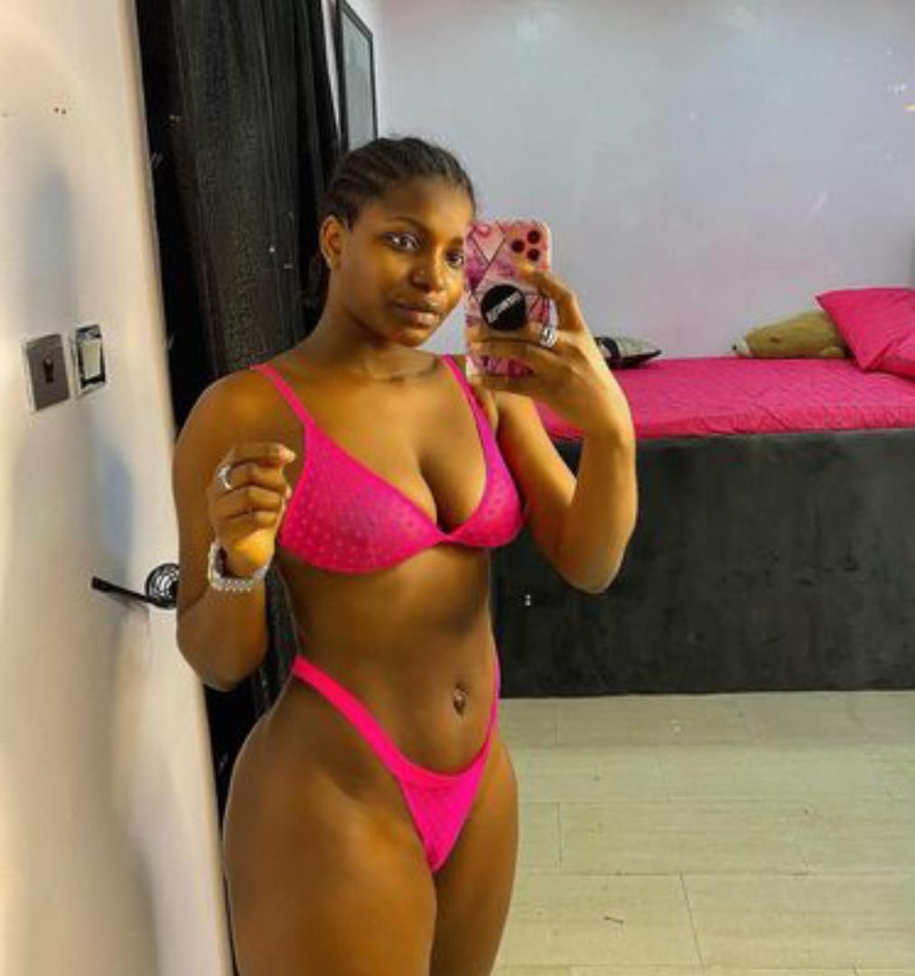 Am kinda bored and horny???