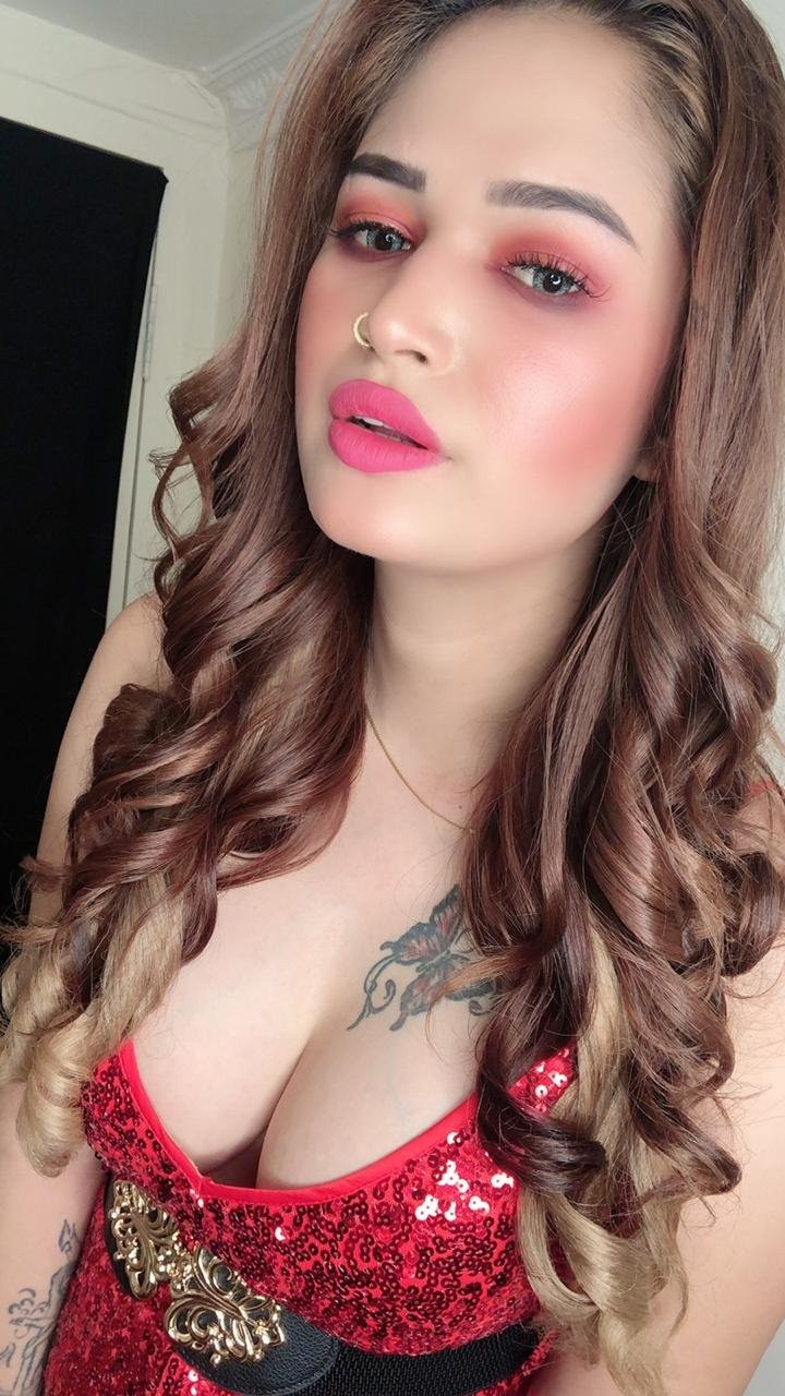 Call Girls In Connaught Place 8929748153 Escort Service In Delhi