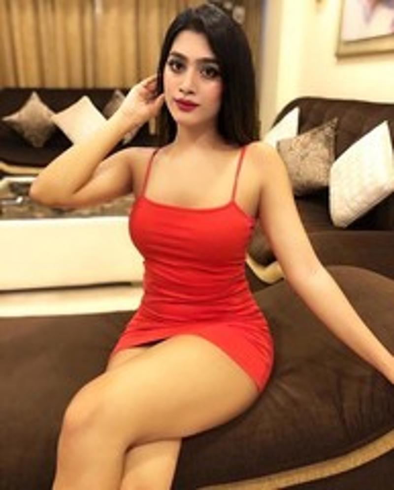 Call Girls In Sector 55 Noida 8800861635 EscorTs Service 24x7 In Ncr