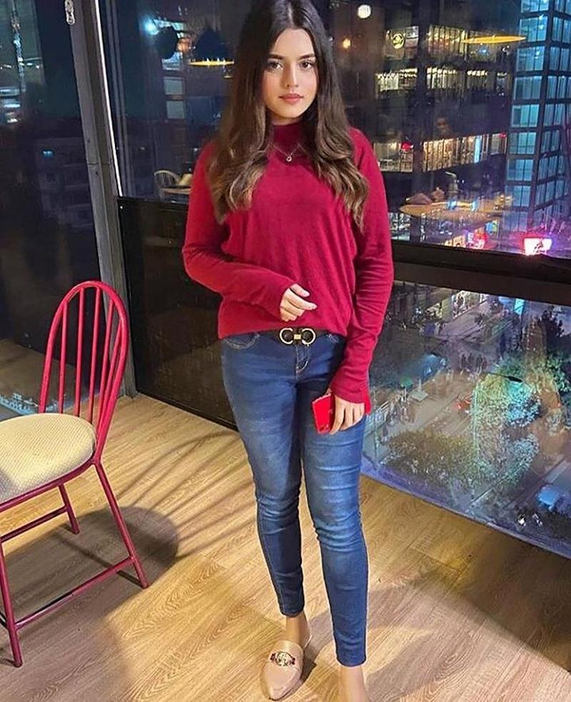 Sexy Call Girls In Delhi Cantonment +919958043915 Vip Escorts Service