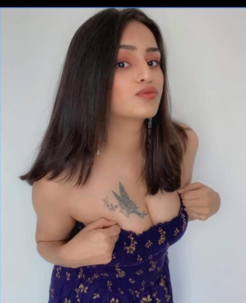 CAll Girls In Karol Bagh 9821811363 EsCorts ServiCe Delhi Ncr
