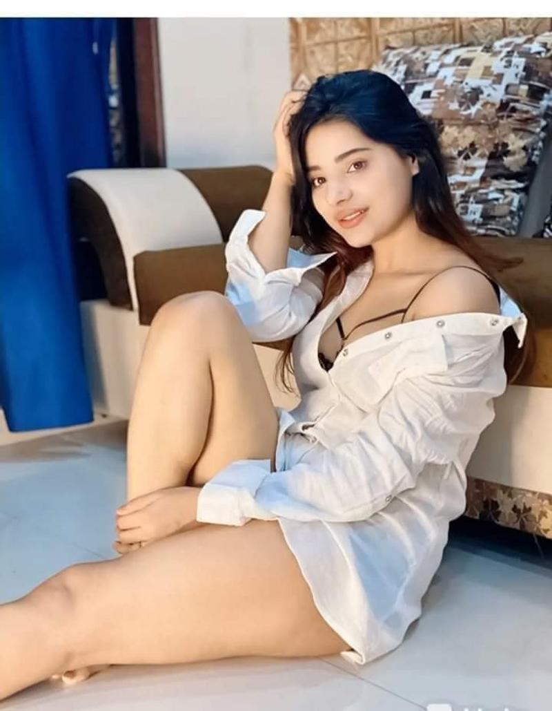 Call Girls In Sector 37 Gurgaon 9821811363 EscorTs Service Delhi Ncr
