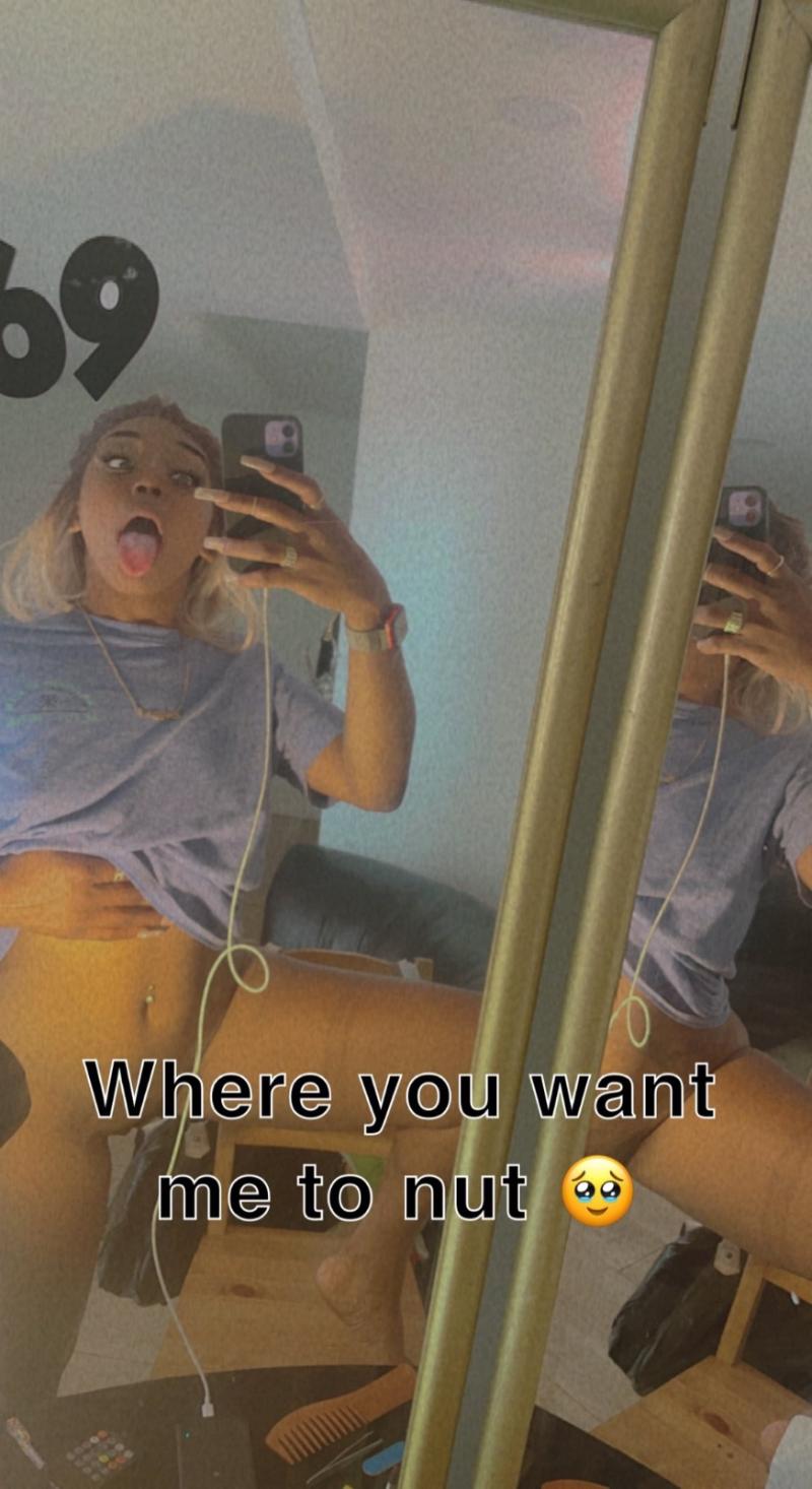 I’m bored and horny 😩