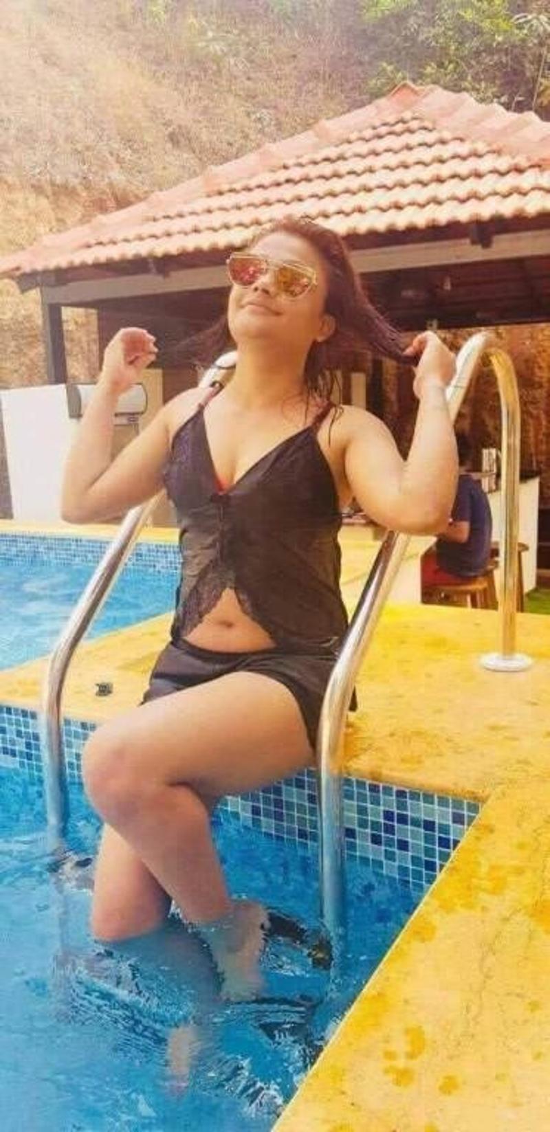 DELHI CALL GIRLS & DELHI ESCORT SERVICE-Sarvodaya En +91-83799611 INCALL OUTCALL