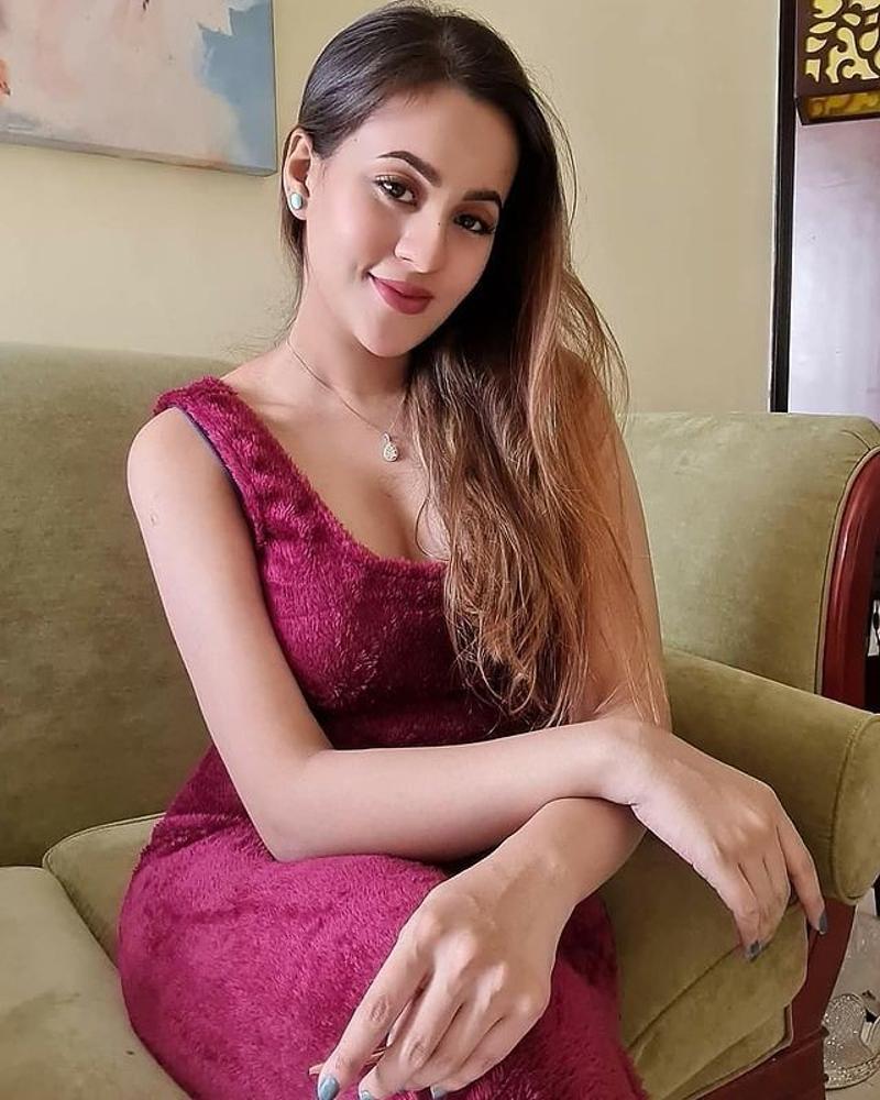 Call Girls In Sector 52 Noida 8448334181 Escorts ServiCe In Delhi NCR