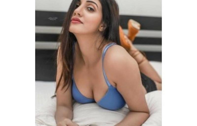 Call Girls In Sector 91 Noida 9990411176 Escorts Service Delhi Ncr