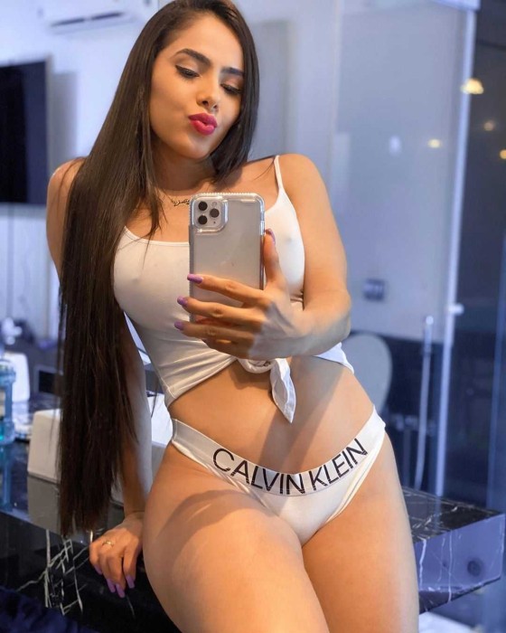9958043915❤꧂ Call Girls in Delhi | Independent VIP Delhi Escorts Service
