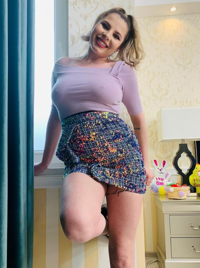 Call Girl In The Lalit New Delhi, 08826553909 Russian escorts and companions