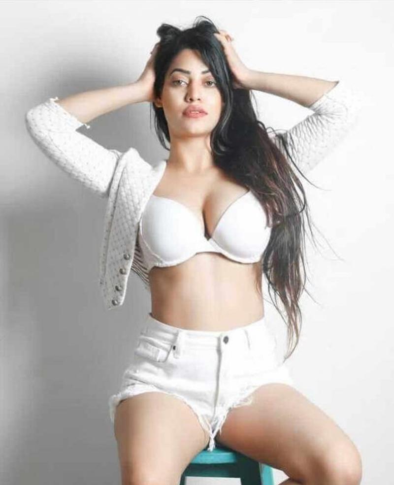 Call Girls In Chhattarpur Metro, Delhi NCR Call Us 9711233777