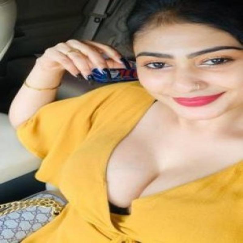 Call Girls In Dwarka (+91)-9958018831