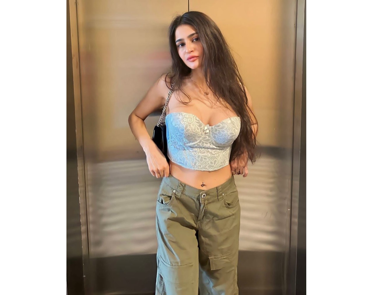 “9599632723” Delhi High Class Call Girls in Delhi Cantonment