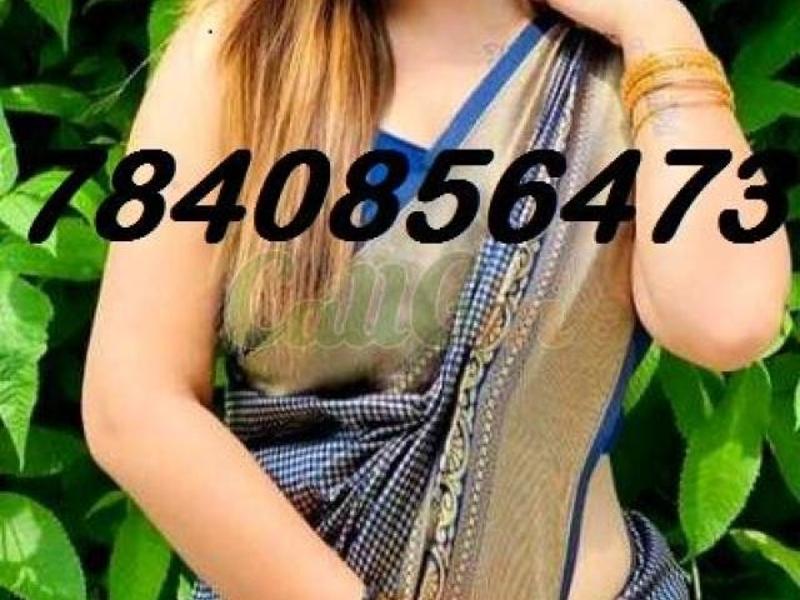 call girls in kalkaji delhi 7840856473 female escorts sarvise