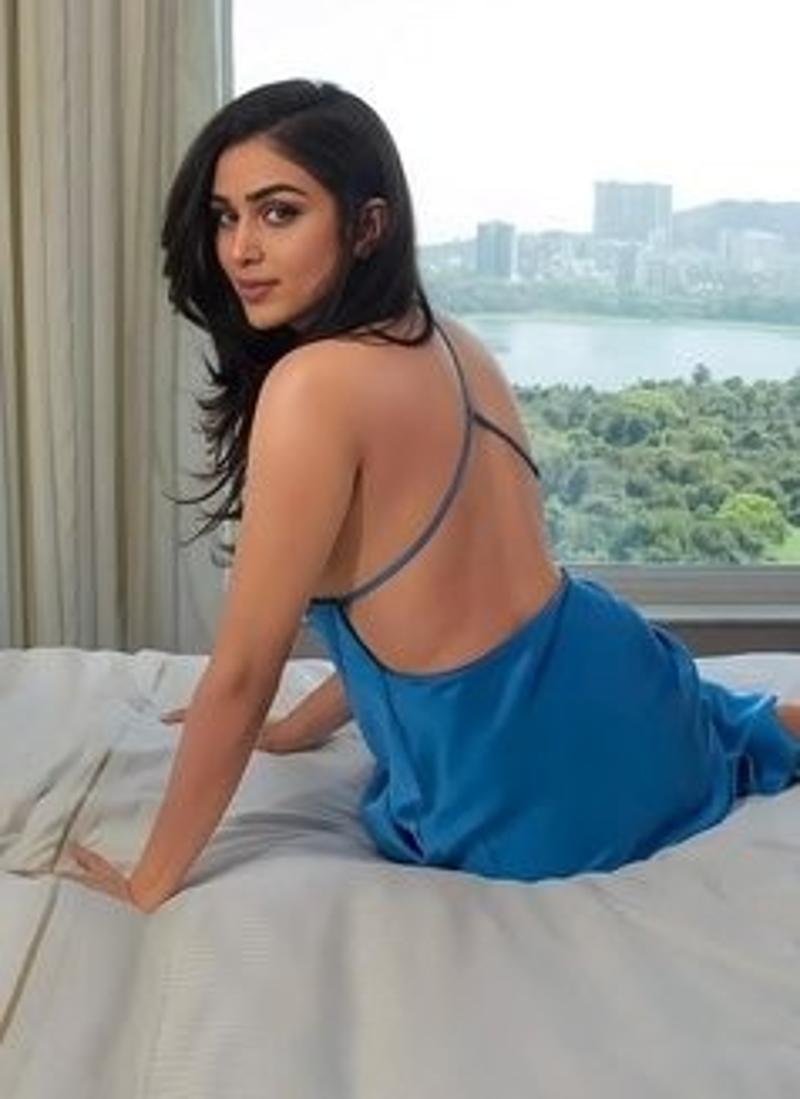 Call Girls In Hotel Sewa Grand ✅ 7428049669✅