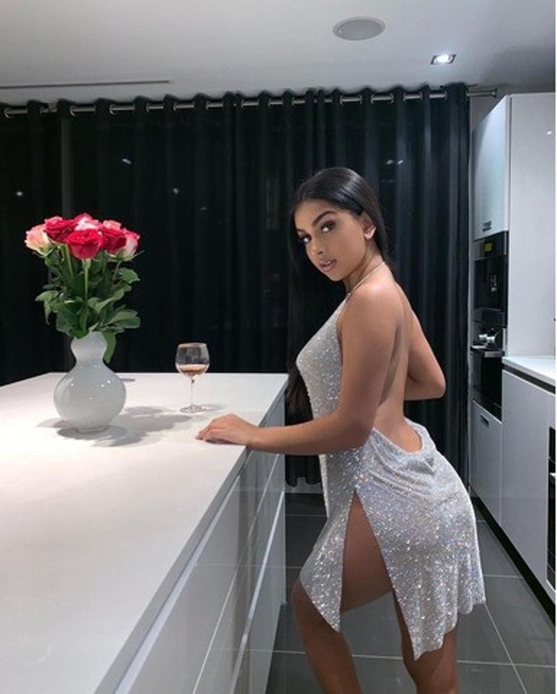Escort Service in R.K. Puram Call Now (9599632723)