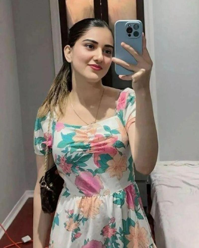 Call Girls In Hauz Khas 📲+91-9999429918)) Delhi