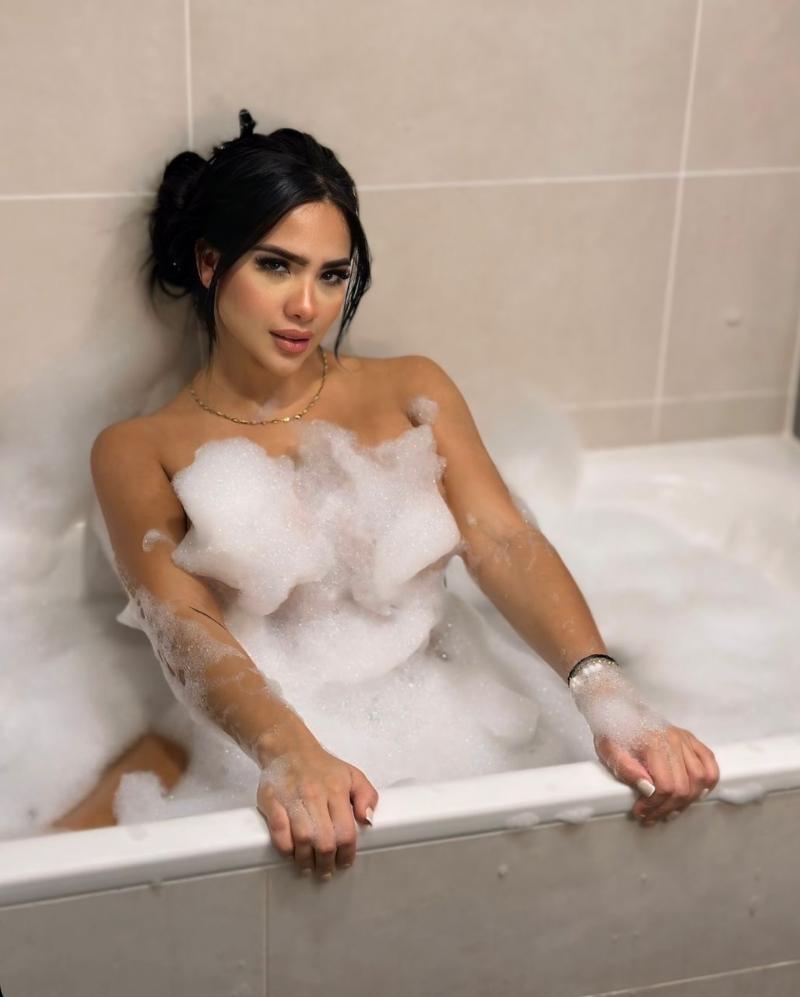 ⟪9958659377⟫ Call Girls In Nizamuddin :- Delhi NCR