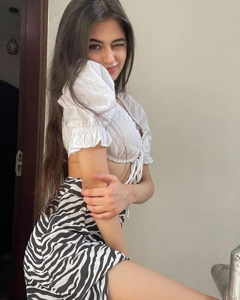 Low Rate Call Girls in Delhi Preet Vihar 9582086666 Home Delivery NCR