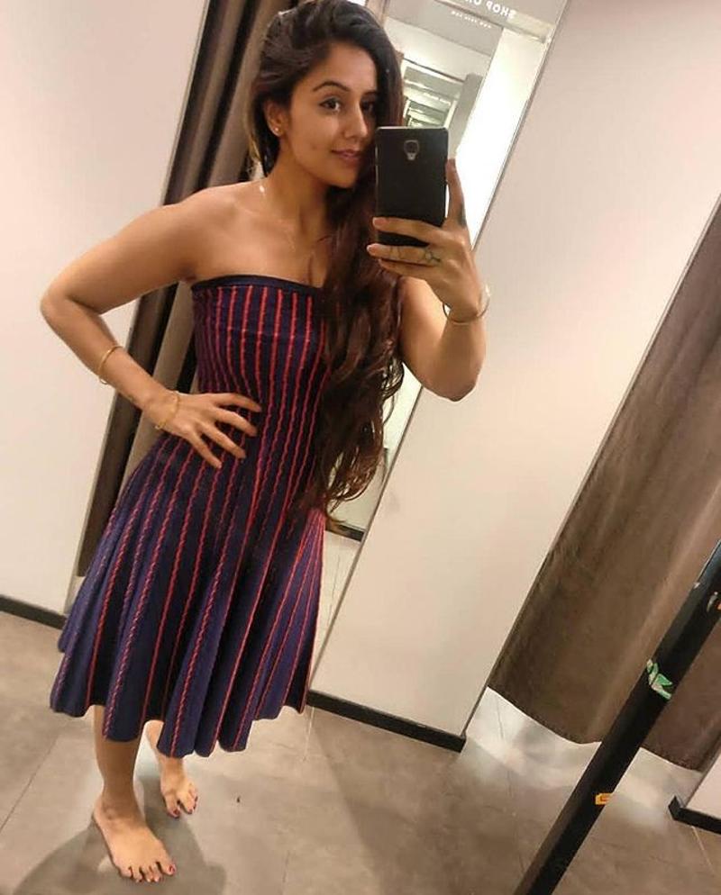 Low Rate Call Girls in (Sector 142) Noida 9582086666 Home Delivery NCR