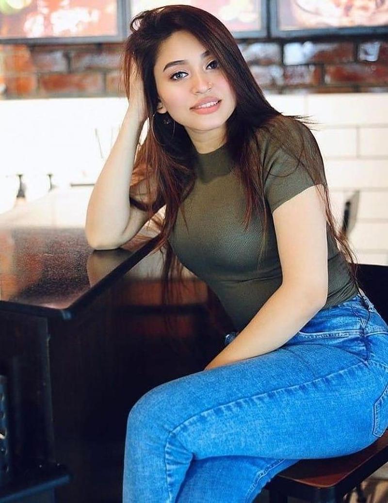Low Rate Call Girls in (Sector 67) Noida 9582086666 Home Delivery NCR