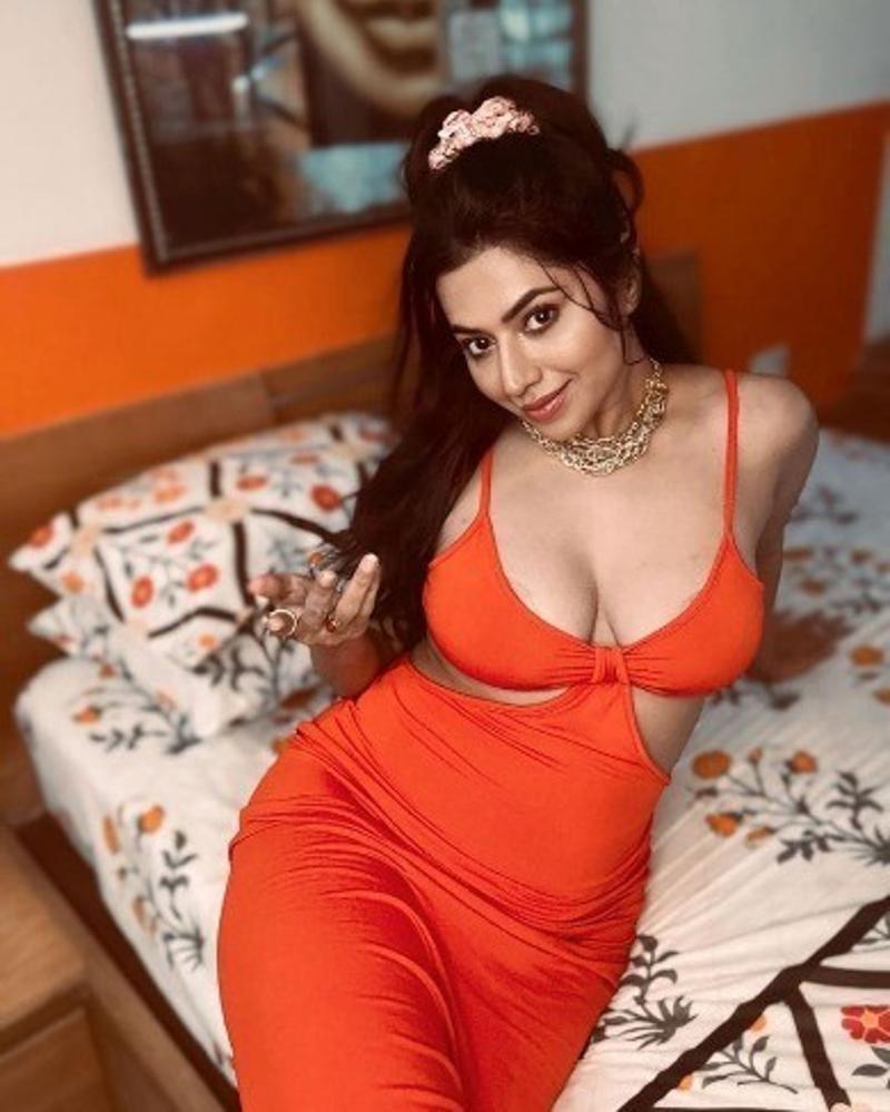 Call Girls In Delhi Saket ╬ O9711233777╬ Outcall & Incall