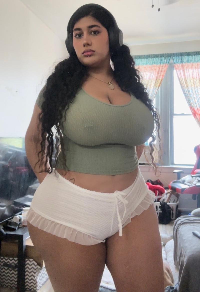 Book Call Girl in Vasant Kunj ❤️9599632723 - Escort Services 24x7