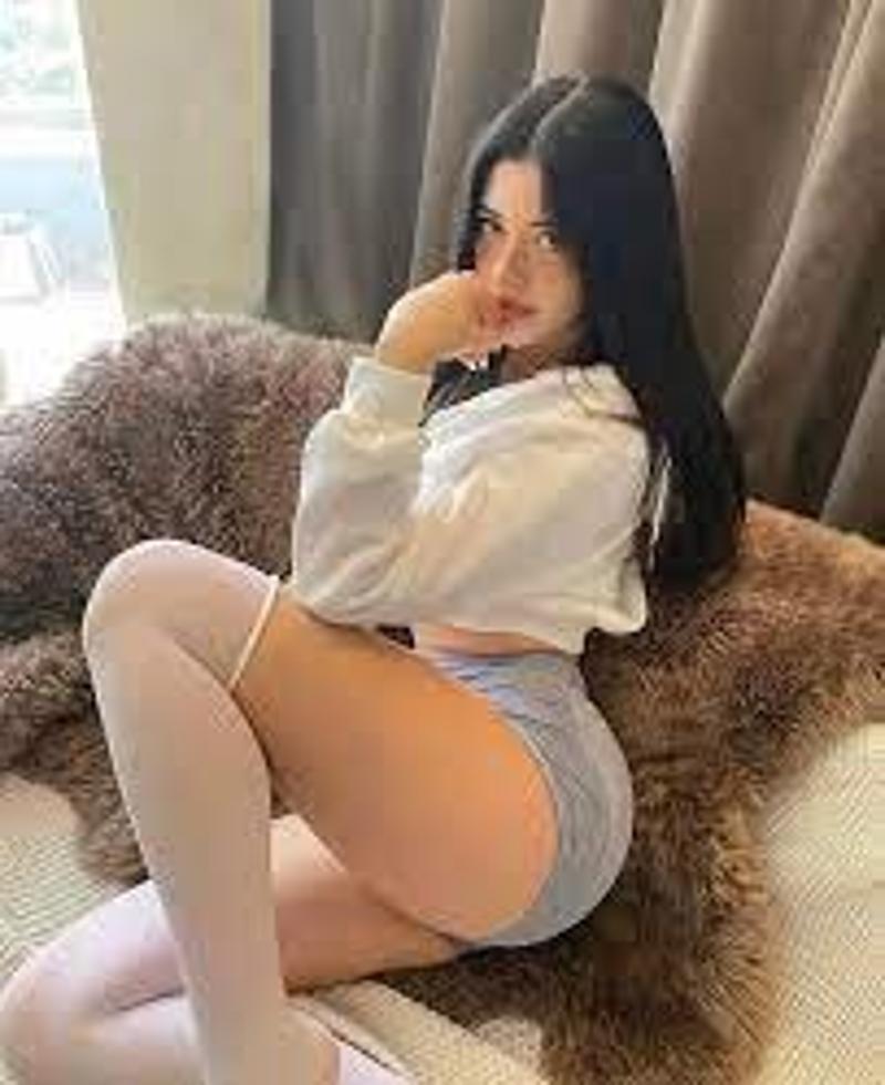 ENJOY__8447074457, Call Girls In Chawri Bazaar Metro Delhi