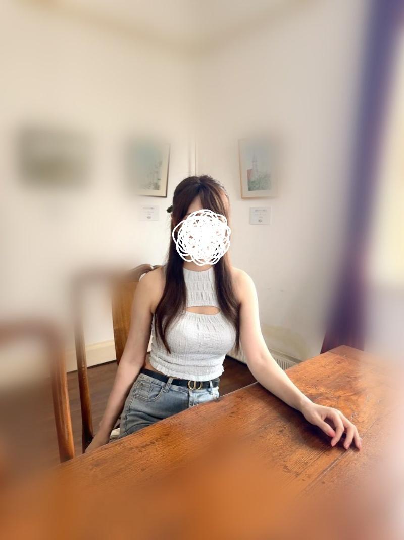 💋💋♥️♥️💋I’m Real Korean n i want you kiss my ass💋💋