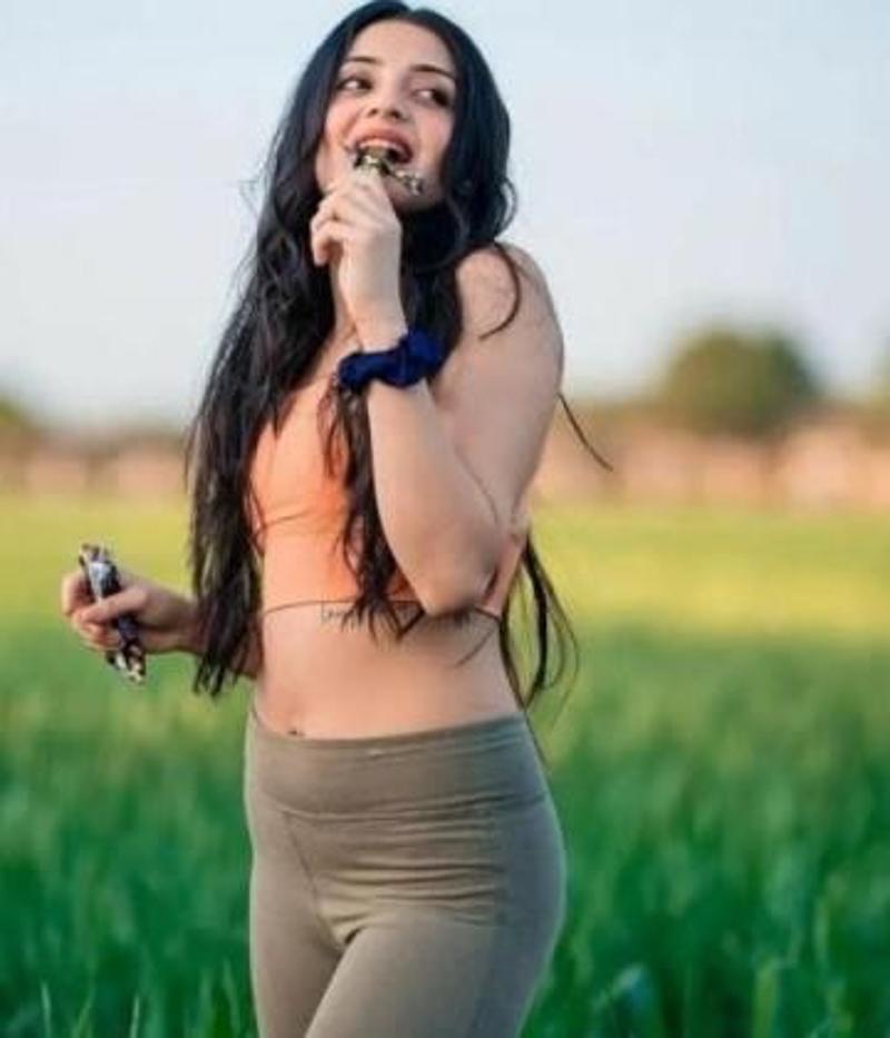 Qeen) Call Girls In Delhi Malka Ganj 7901816771 Female Escort In Delhi NCR