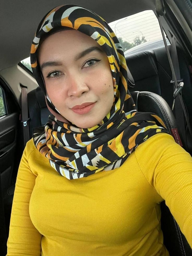 Real agent in Malaysia is Mrs Alya   Real agent in Malaysia Real agent in Malaysia is Mrs Alya   Real agent in Malaysia