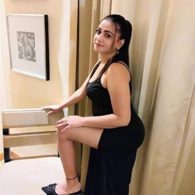 Call Girls In Sector 94 Noida √ +91-9871031762 Escort Service