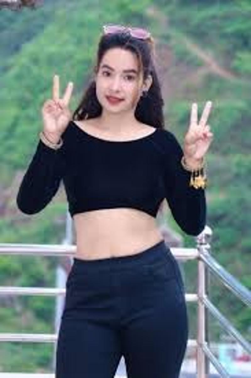 6 X- Call Girls In Safdarjung O9711233777