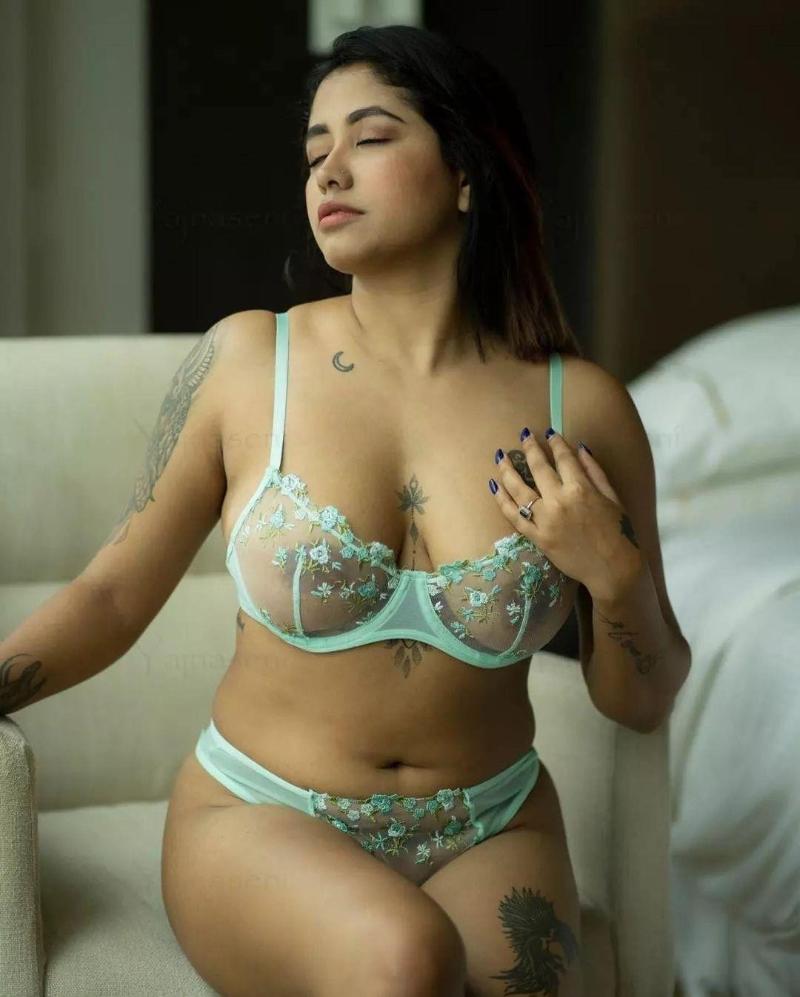 24×7 100% Genuine Call Girls in Defence Colony 9958659377