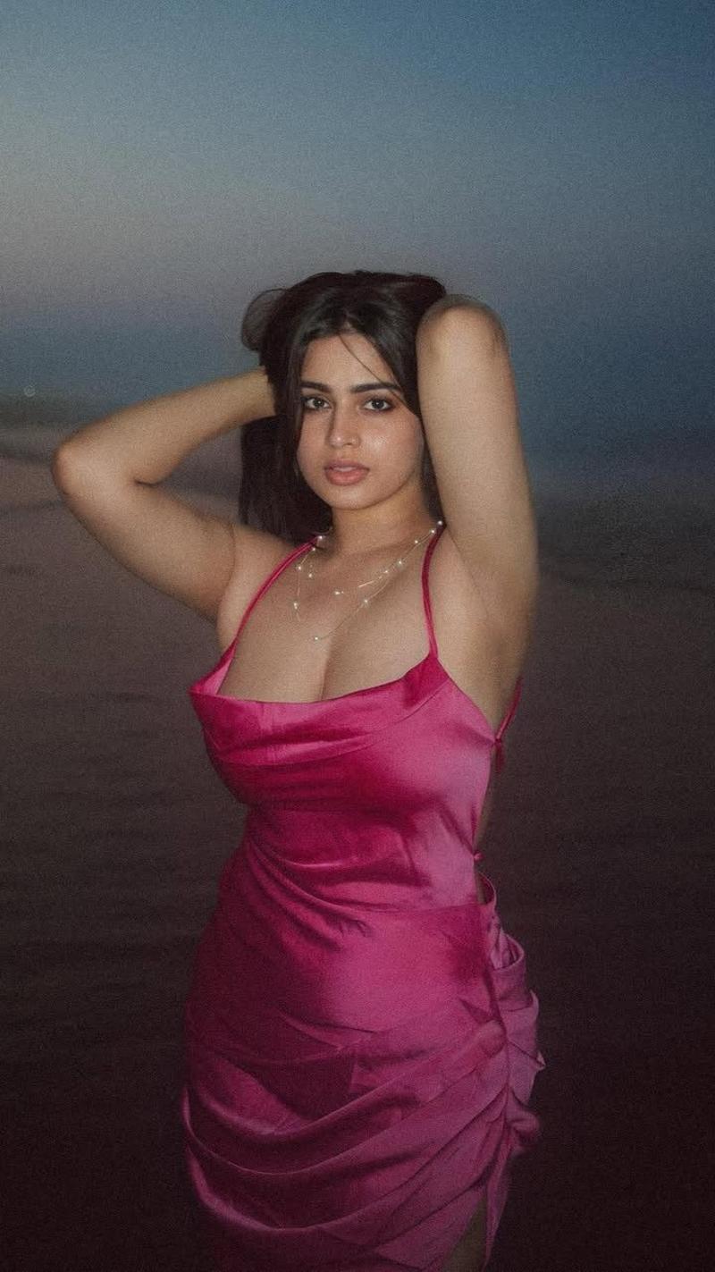꧁ ୨ Call Girls In Shakarpur ❀9711800081❀ Escorts Service Delhi NCR ୧꧂