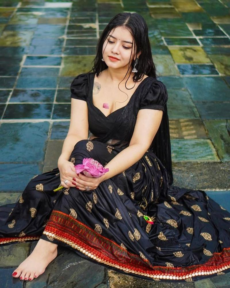 Call Girls in Chittaranjan Park ➙❥-𝓗𝓞𝓣-9711014705≛!! (Delhi)