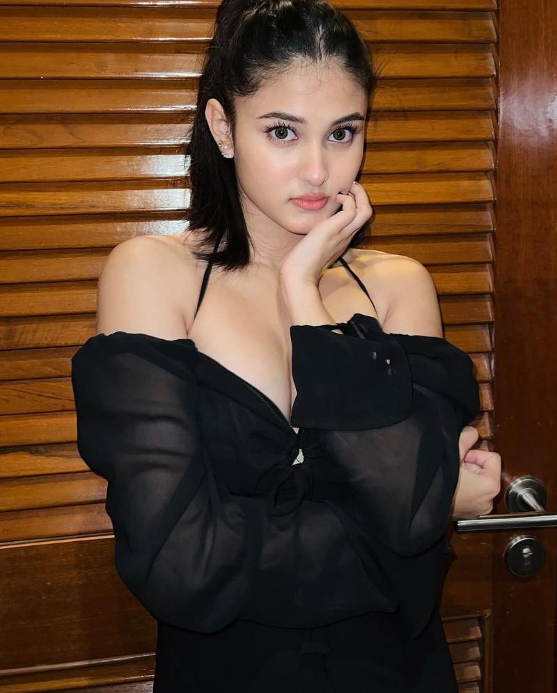 ꧁ ୨ Call Girls In Rohini ❀9711800081❀ Escorts Service Delhi NCR ୧꧂