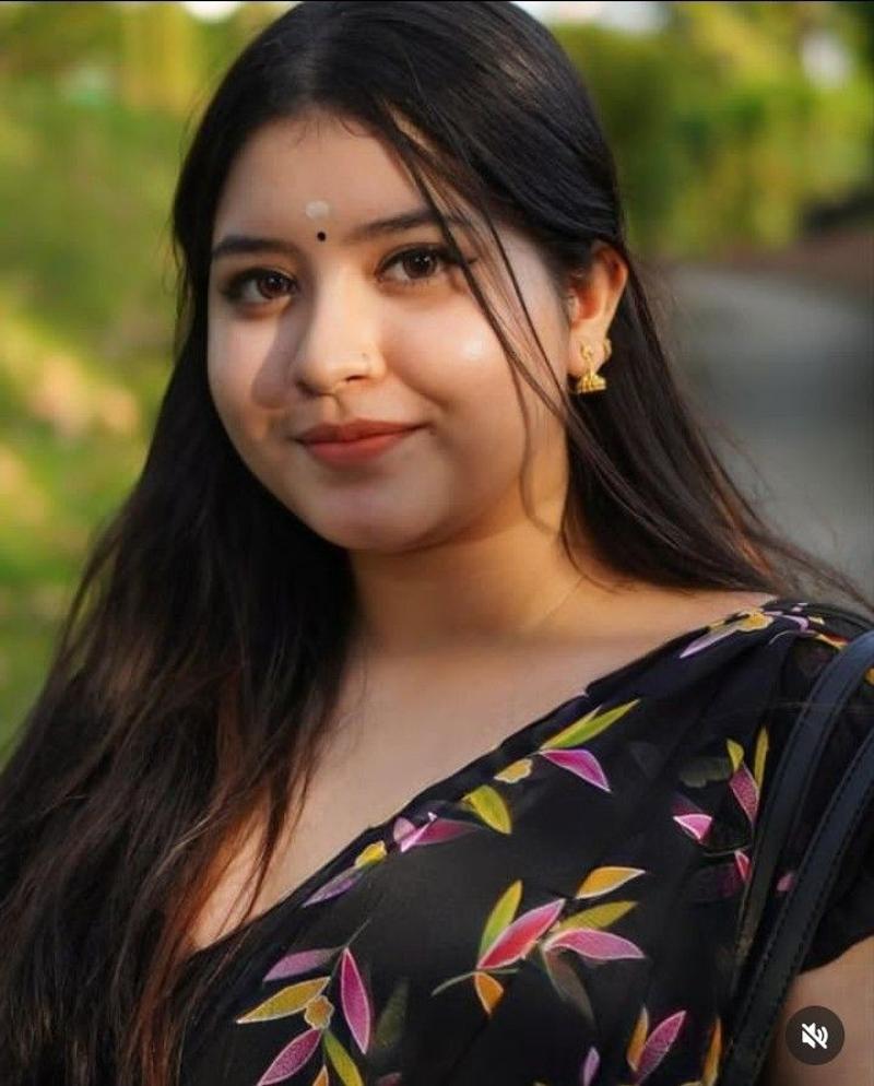 Call Girls In Munirka Metro, Delhi +919643900018 Escorts Service