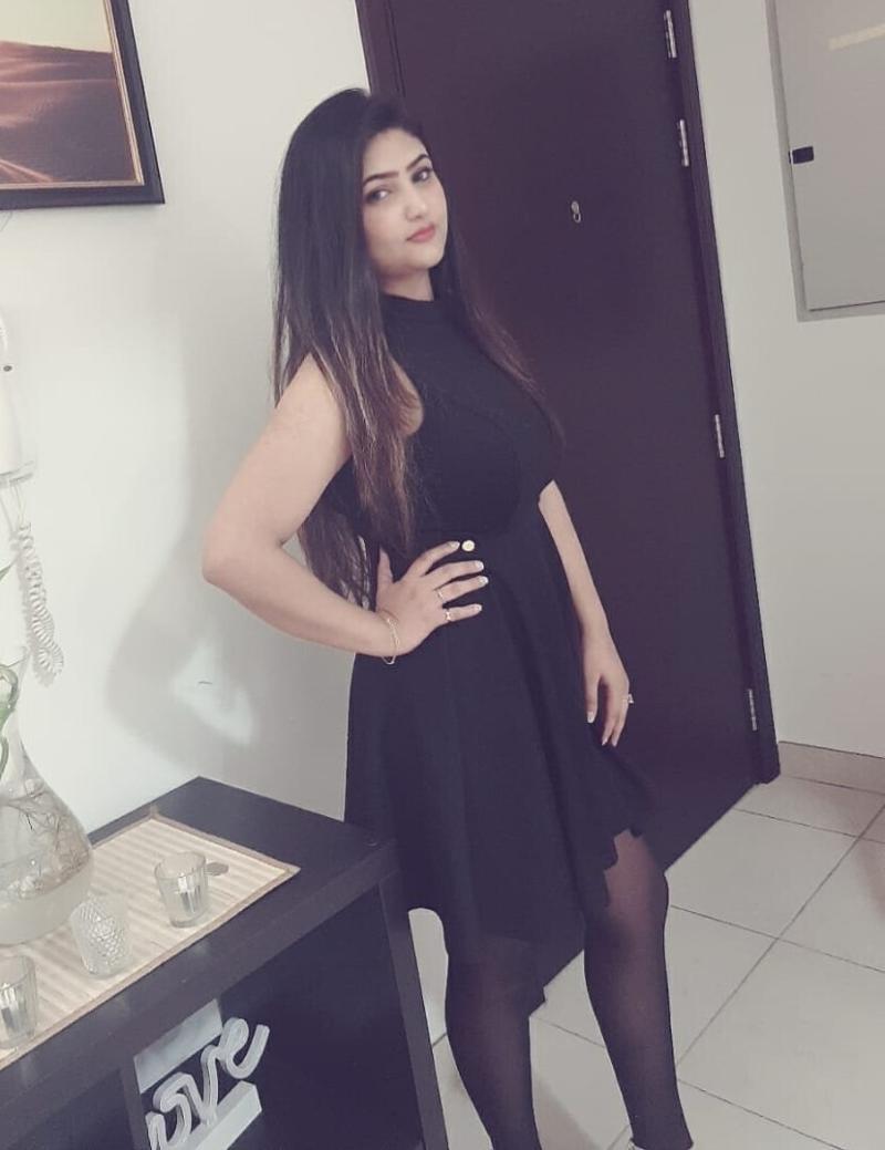 9711233777 / Cp Call Girls In Connaught Place Delhi