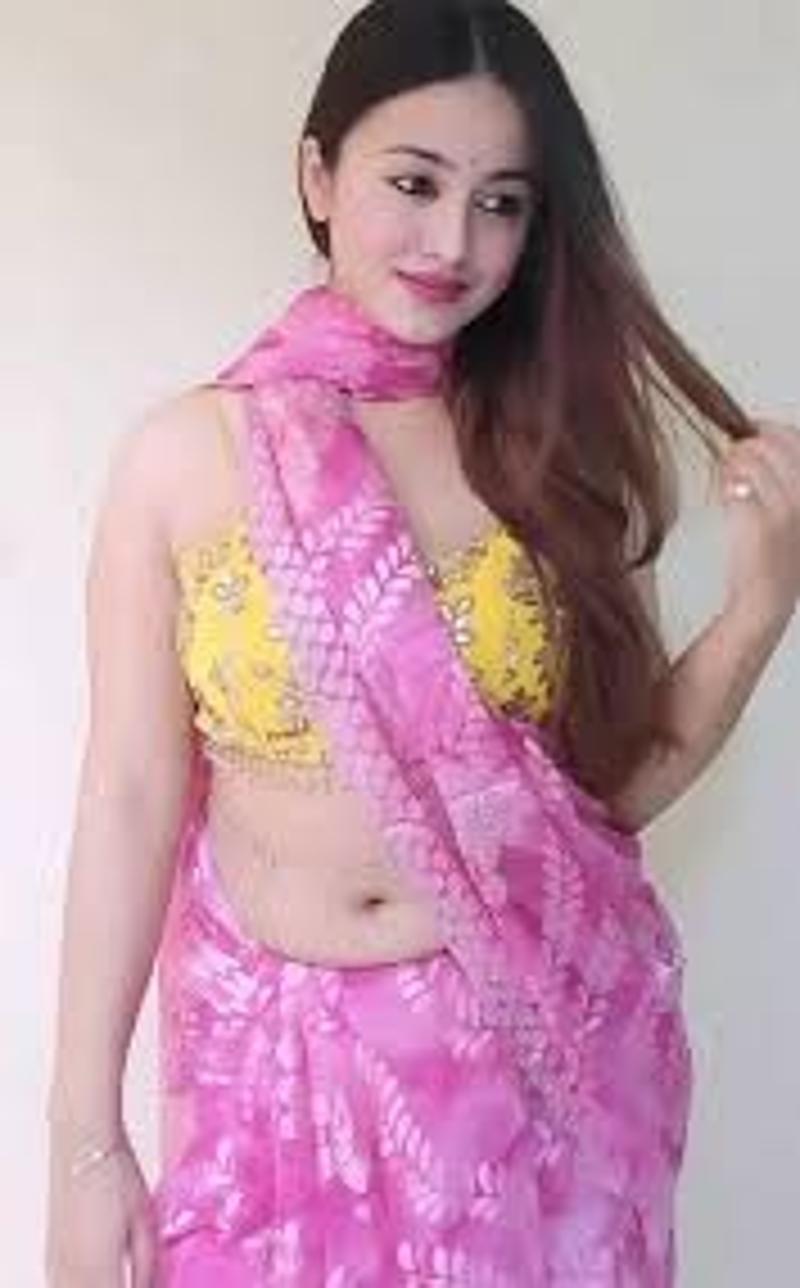 ᎡᎧᎽᎪᏞ༄༄ℭaℒℒ  ℊiℛℒs✨Inಠ▃ಠ Pitampura✨Delhi Ncr꧂9953476924꧁बुकिंग के लिए कॉल करें