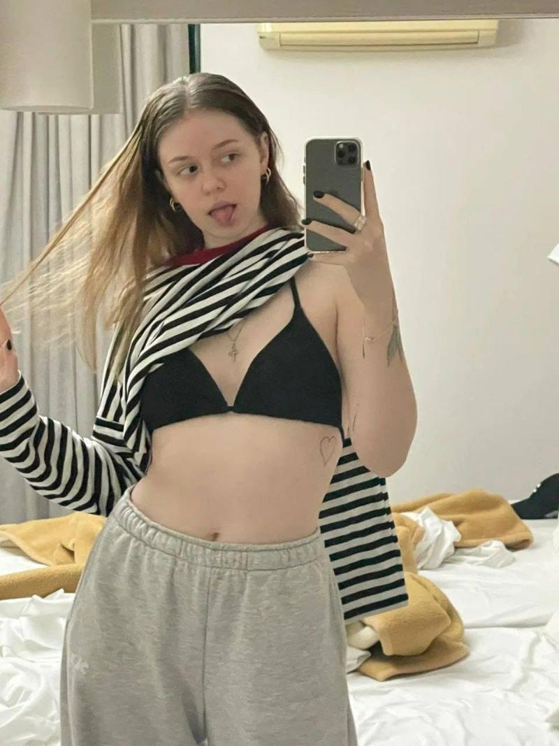 Anytime Escorts in Mahavir Enclave | 9958659377