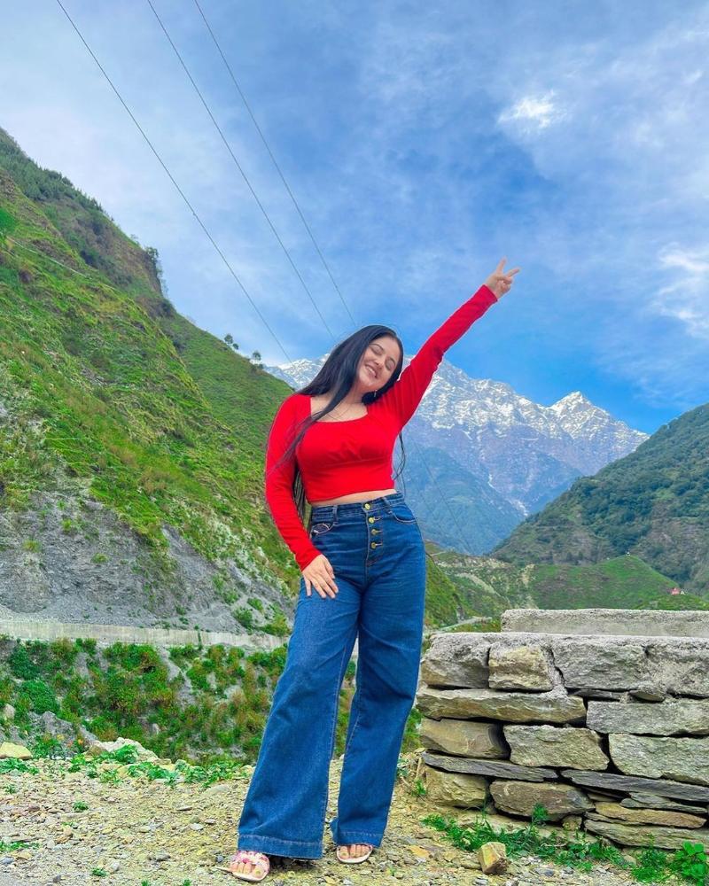 Call Girls in Ashok Vihar Delhi (𝟵𝟲𝟰𝟯𝟵𝟬𝟬𝟬𝟭𝟴) Escort Service