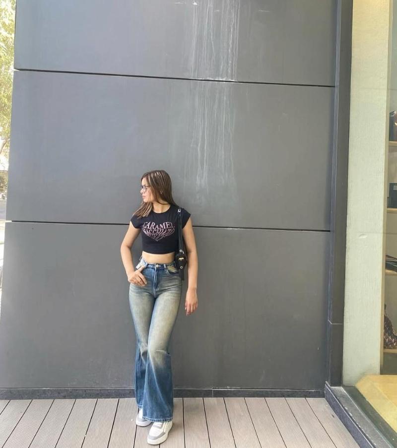 Call Girls Services In  Kalindi Kunj 9953706848 in-out-call Delhi