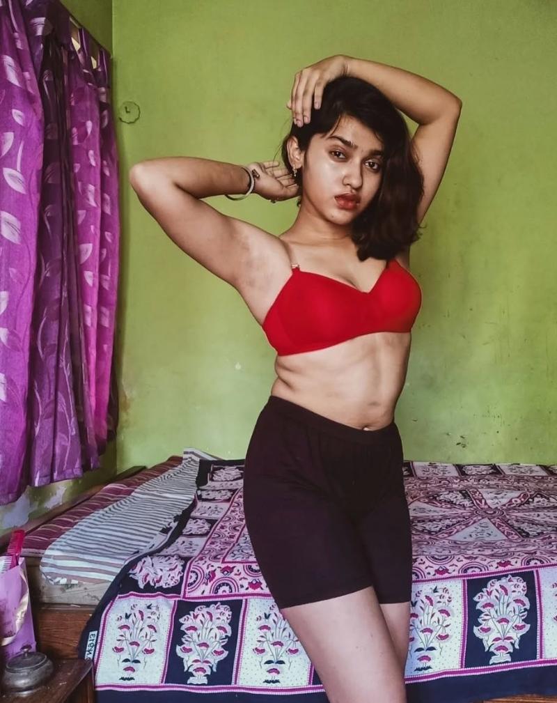 Call Girls Services In Saket 9953706848 in-out-call Delhi EscrOt