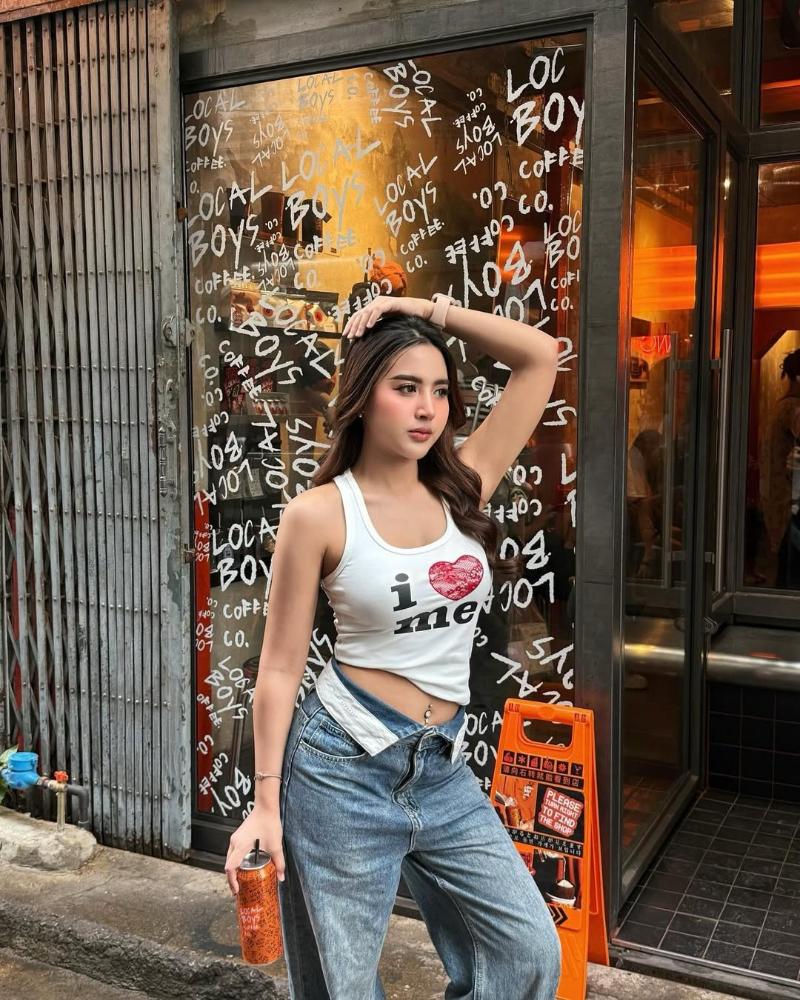 Yusuf Sarai Escorts | 9599632723) Call Girl in Delhi