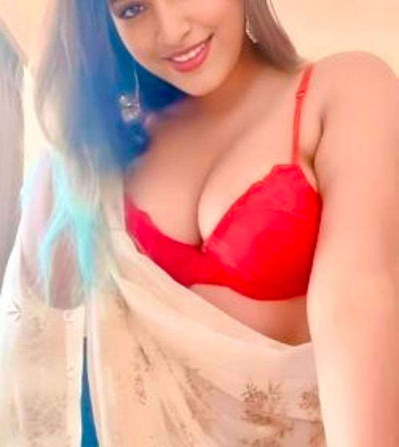 Call Us 8447779280– Call Girls In Chawri Bazar Delhi Escort Service Women Seekin